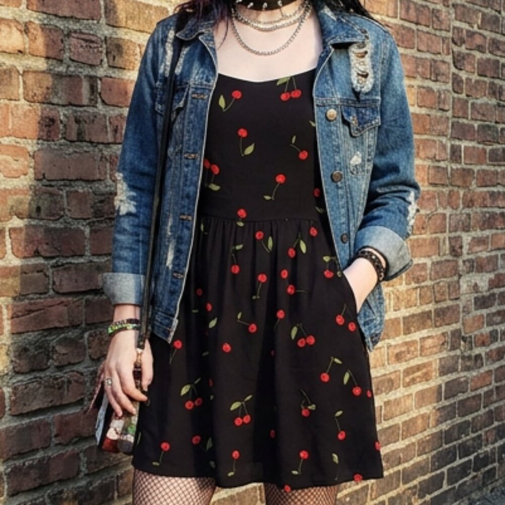 Tobi Babydoll mini cherry print dress